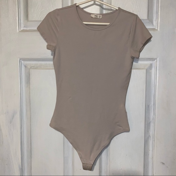2/$15 TNA Nude Bodysuit - Picture 2 of 10